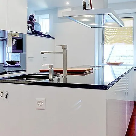 Presidental By Livingdowntown * Zurich