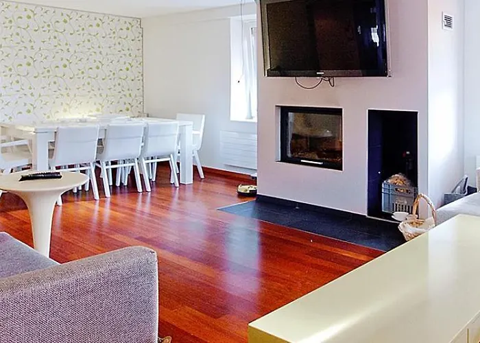 Presidental By Livingdowntown