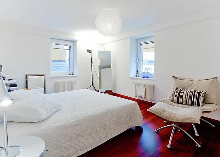 Presidental By Livingdowntown *