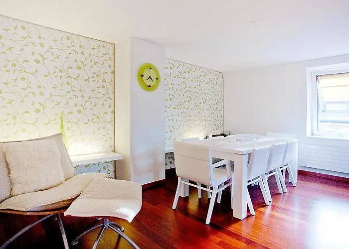 Presidental By Livingdowntown *